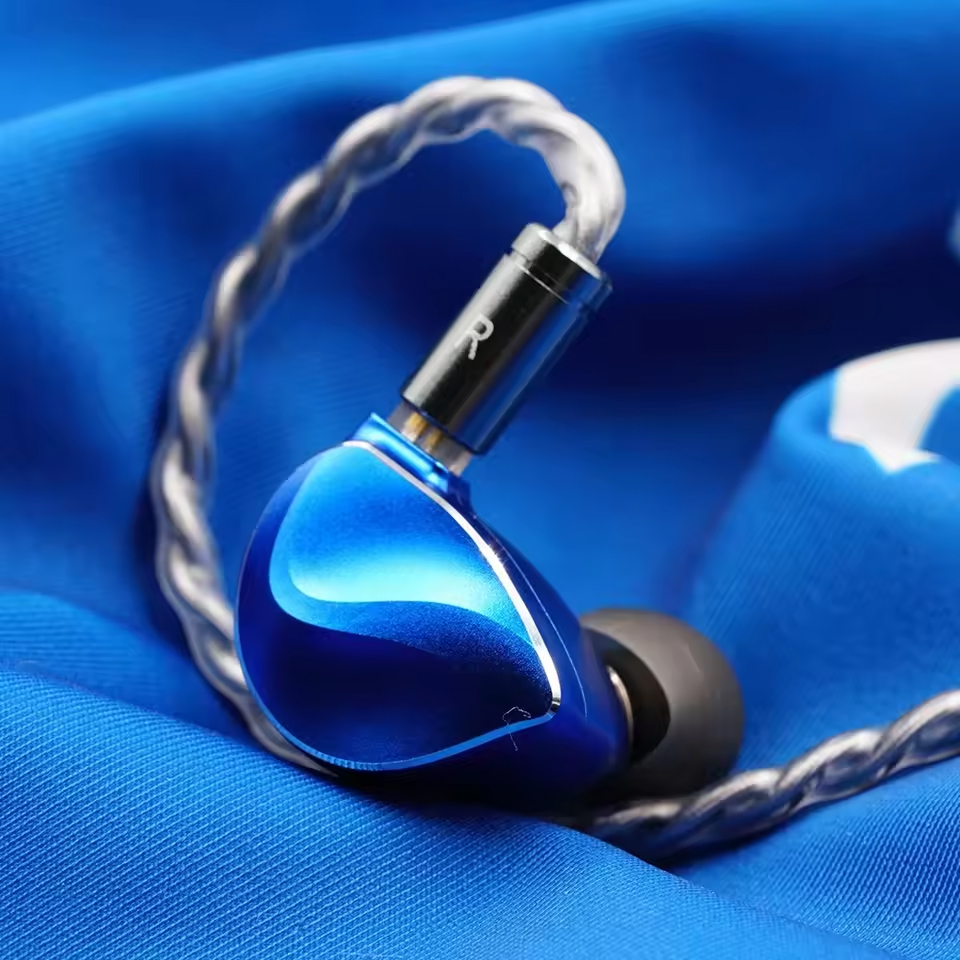 Angelears & BQEYZ Winter Ultra - огляд і ціна Planar Magnetic Iem Earphones